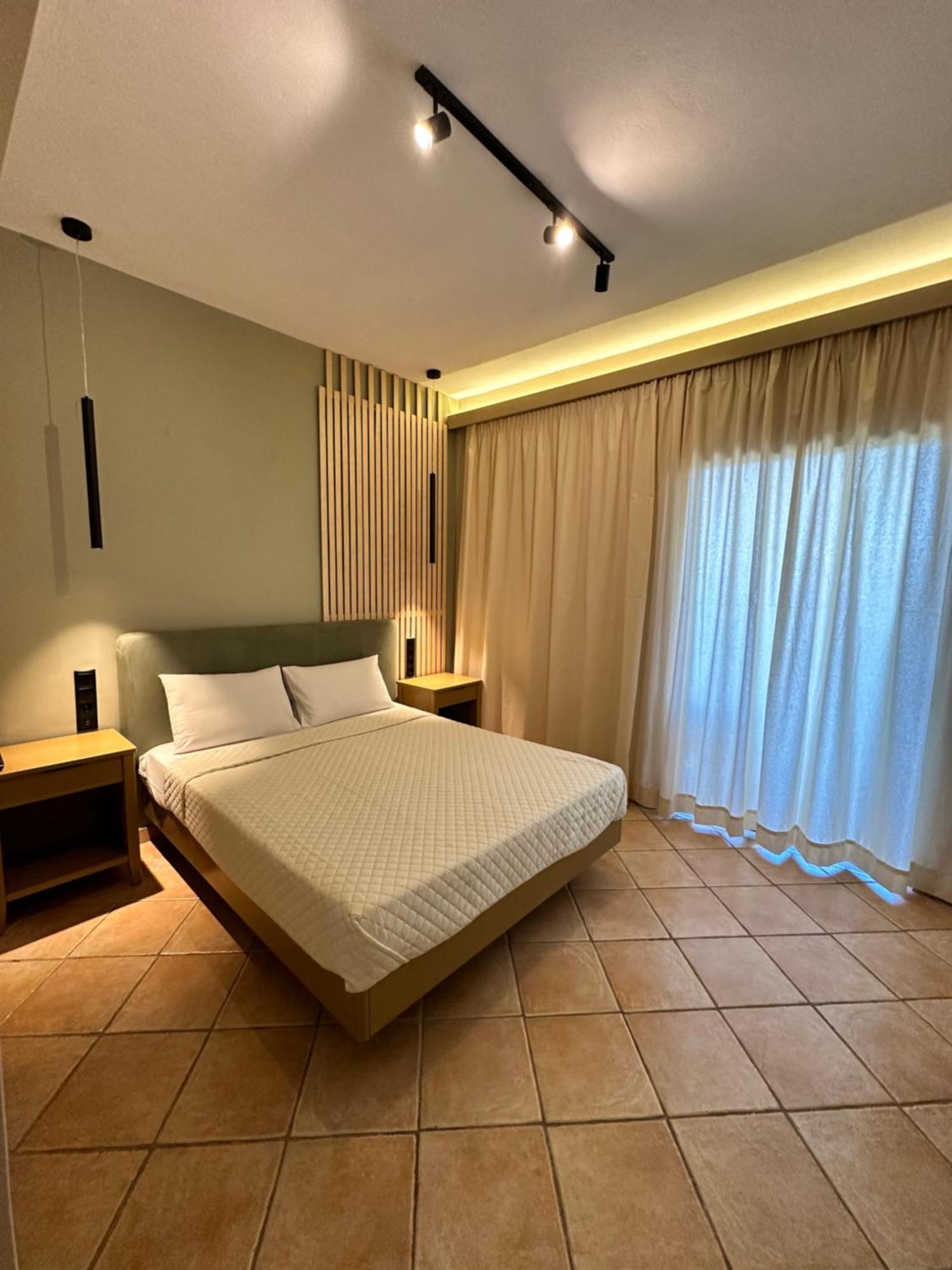 Hotel Semiramis Frínion Zewnętrze zdjęcie
