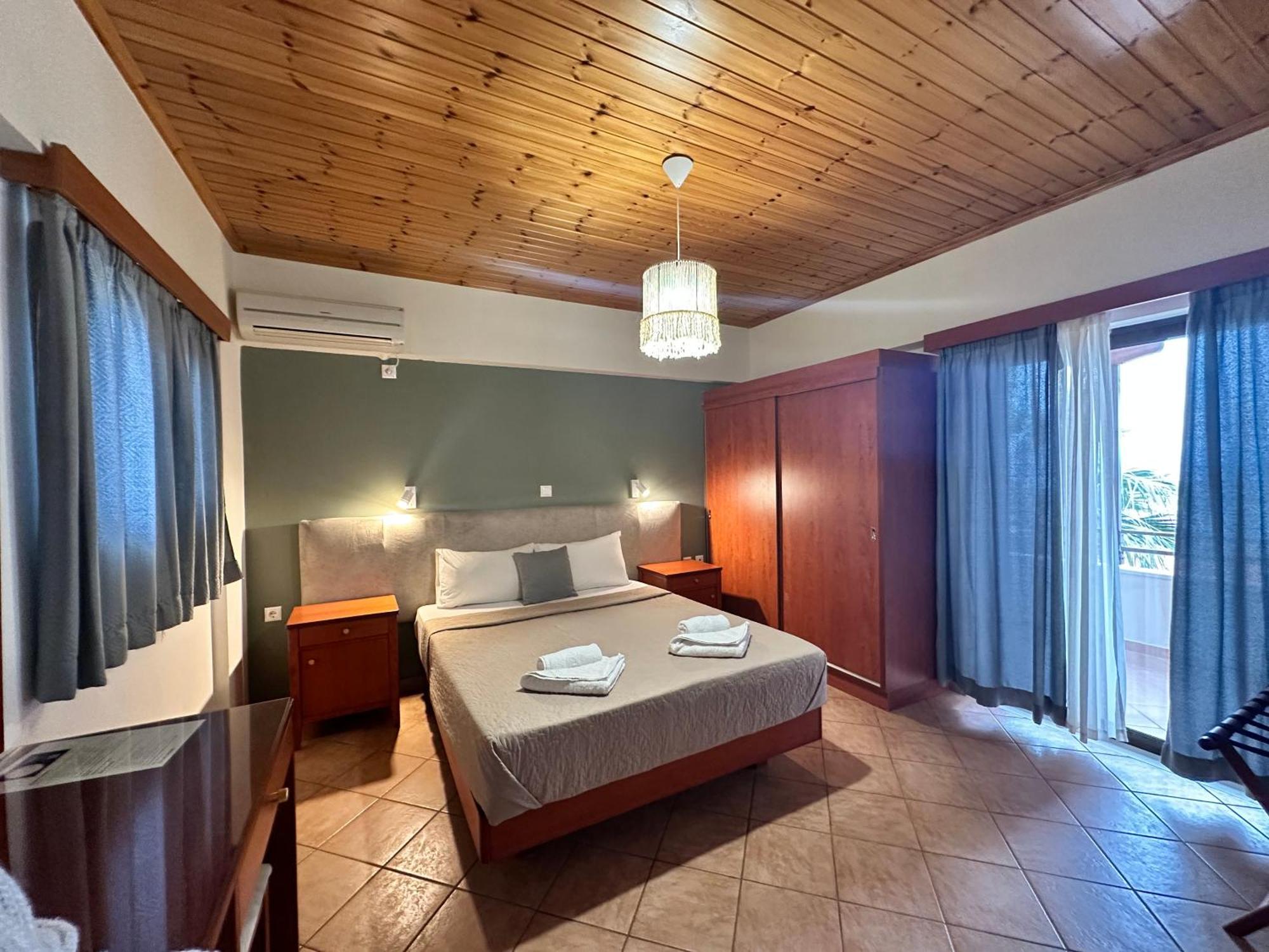Hotel Semiramis Frínion Pokój zdjęcie
