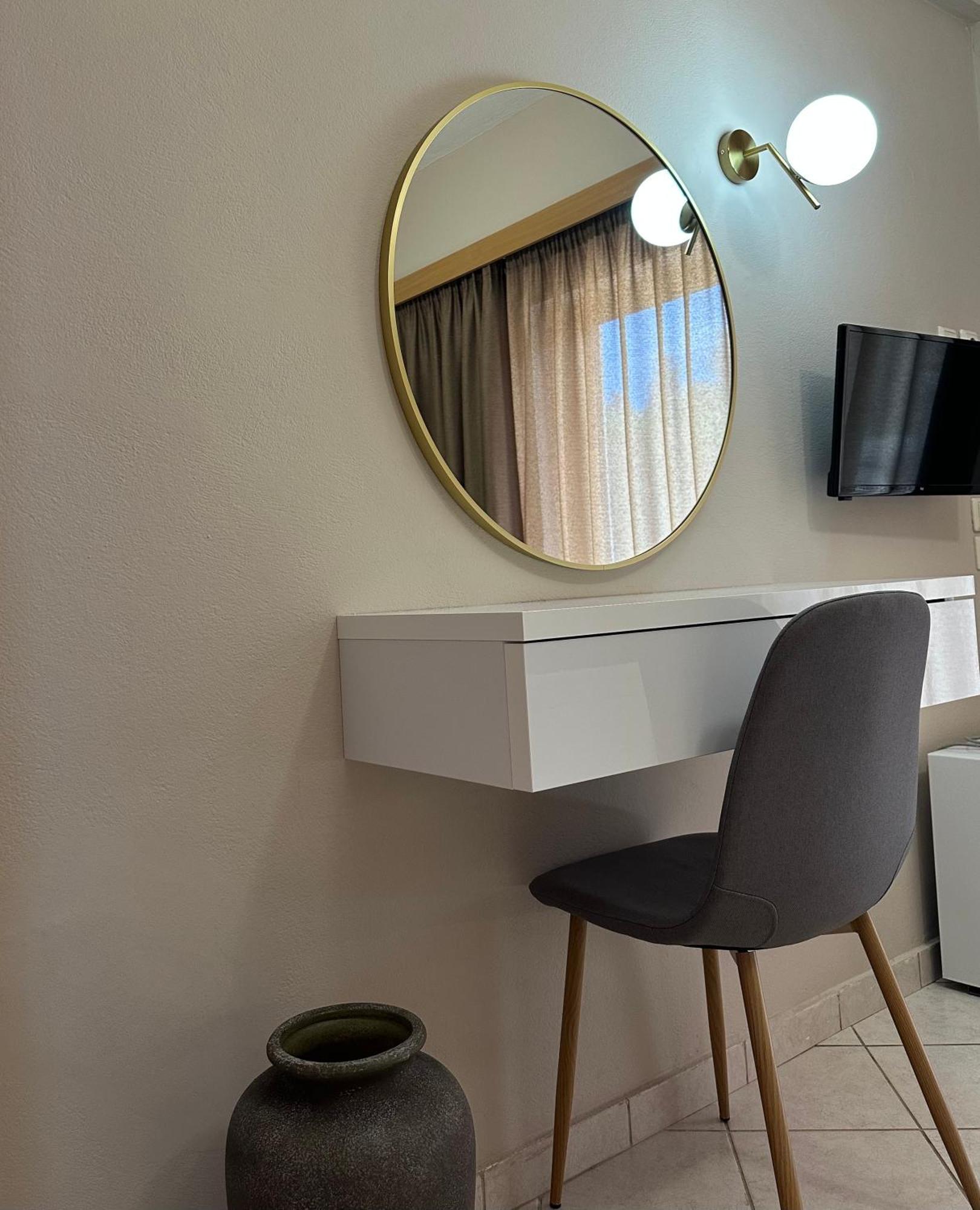 Hotel Semiramis Frínion Zewnętrze zdjęcie